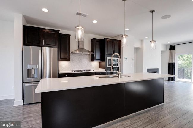 135 Wake Robin Ct, Townhouse with 3 bedrooms, 4 bathrooms and null parking in LAKE FREDERICK VA | Image 9