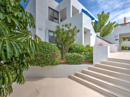 741-741 Bayport Way, LONGBOAT KEY, FL, 34228-2637 | Card Image
