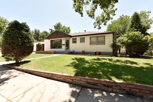 1120 Horseshoe Dr, Pueblo, CO, 81001-2057 | Card Image