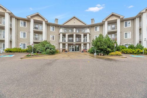 3340-6818 Pinecliff Grove Ne, Calgary, AB, T1Y7L2 | Card Image