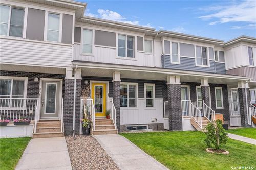 4236 Brighton Cir, Saskatoon, SK, S7V0N5 | Card Image