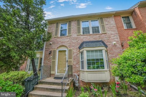 5631 Hogenhill Ter, ROCKVILLE, MD, 20853-2564 | Card Image