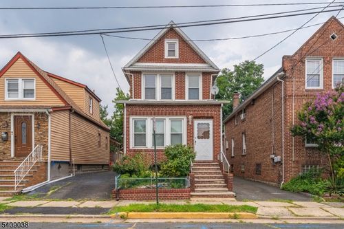 317 Mitchell Ave, Linden, NJ, 07036-4413 | Card Image