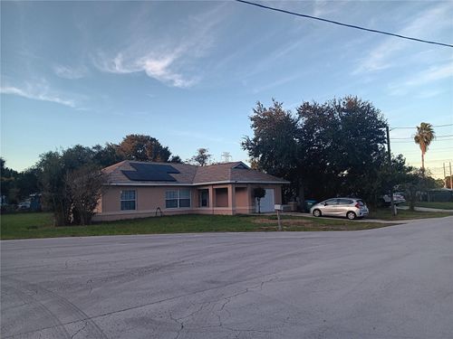 6 Pine Trace Ln, OCALA, FL, 34472-8372 | Card Image