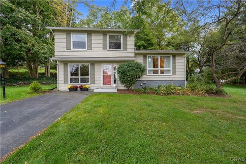 2532 E Maple Terrace, Marcellus, NY, 13108 | Card Image