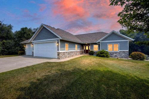 7224 Kickaboo Rd, Waunakee, WI, 53597-9350 | Card Image