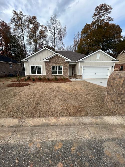 189 Meadowlark Drive, SMITHS STATION, AL, 36877 | Card Image