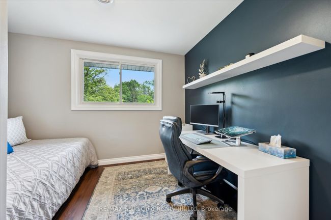 125 Macgregor Cres, House other with 3 bedrooms, 2 bathrooms and 5 parking in Waterloo ON | Image 26