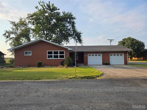 1311 Slade St, Carlyle, IL, 62231-1003 | Card Image