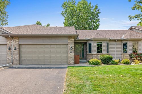 12317 74th Ave N, Maple Grove, MN, 55369-5284 | Card Image