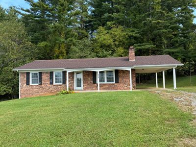 238 Rabbits Run, House other with 3 bedrooms, 1 bathrooms and null parking in Woodlawn VA | Image 1