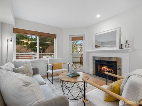 unit-202-1545 Nw 57th St, Seattle, WA, 98107-5648 | Card Image