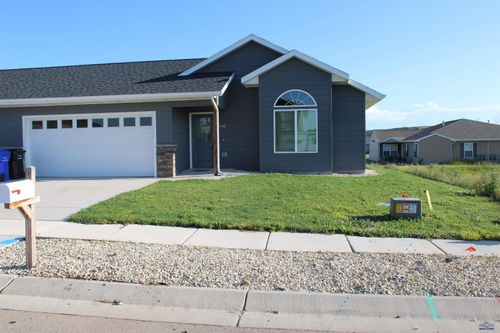 840 Petros Dr, Rapid City, SD, 57701 | Card Image