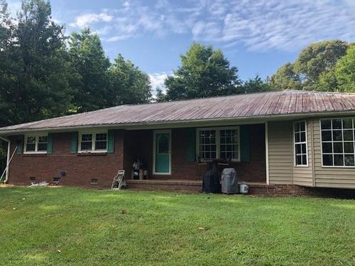 5814 Gailey Dr, Clermont, GA, 30527-1728 | Card Image
