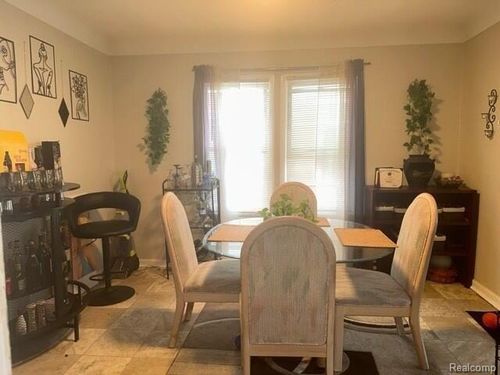 16659 Lilac St, Detroit, MI, 48221-2997 | Card Image