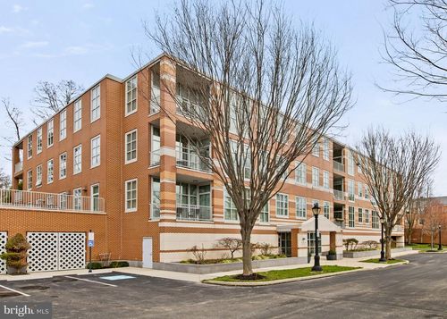 326 Iron Works Way, Radnor, PA, 19087-4226 | Card Image