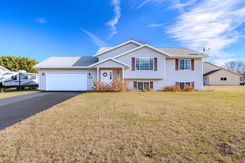 3311 Portage St, WESTON, WI, 54476-6695 | Card Image