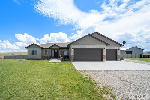 7647 S Packbridge Ln, Idaho Falls, ID, 83406-1291 | Card Image