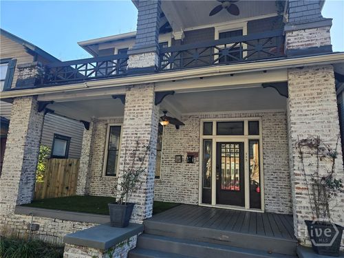 309 E 37th St, savannah, GA, 31401-9090 | Card Image