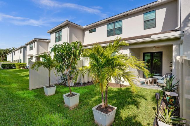4412 Serpens Ln, Condo with 3 bedrooms, 3 bathrooms and null parking in Lake Worth FL | Image 55