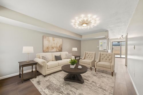 b-1046 Merrimar Cir N, Columbus, OH, 43220-3538 | Card Image