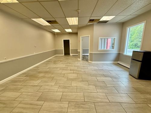 bc-112 Haverhill St, North Reading, MA, 01864-2577 | Card Image