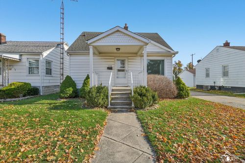 1108 Bentley Dr, Monroe, MI, 48162-3307 | Card Image