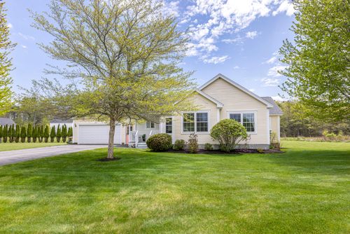 36-36 Merrill Drive, Yarmouth, ME, 04096 | Card Image