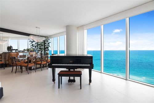 unit-2205-2711 S Ocean Dr, Hollywood, FL, 33019-2761 | Card Image
