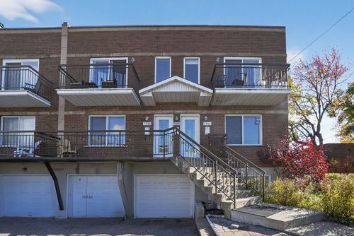 7558 Rue Broadway, Montréal, QC, H8P1G6 | Card Image