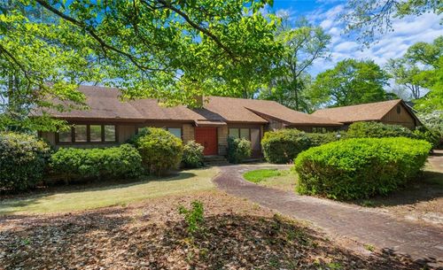 425 Audubon Cir, Griffin, GA, 30223-7117 | Card Image