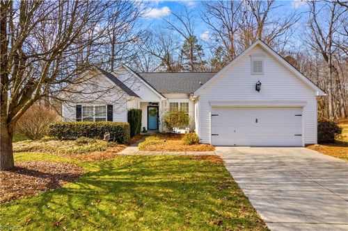 145 Jacobs Woods Cir, Troutman, NC, 28166-9506 | Card Image