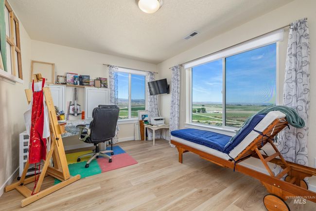 8142 Us Highway 95, House other with 3 bedrooms, 2 bathrooms and 2 parking in Marsing ID | Image 28