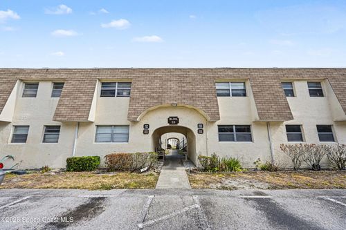 223-3135 Shady Dell Ln, Melbourne, FL, 32935-6264 | Card Image
