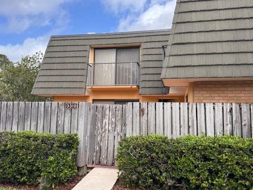 3310 33rd Way, West Palm Beach, FL, 33407-6817 | Card Image