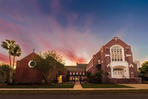 unit-302-306 W Wisconsin Ave, DELAND, FL, 32720-4142 | Card Image