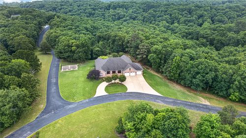 21249 Abberley Ln, Siloam Springs, AR, 72761-5366 | Card Image