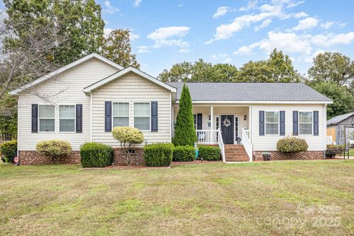 4224 Temple Ln, Granite Falls, NC, 28630-7539 | Card Image