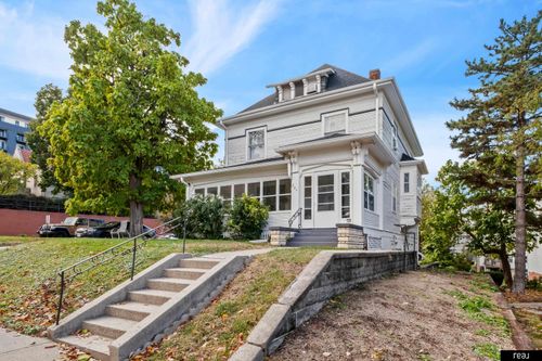 204 S 37th St, Omaha, NE, 68131-3140 | Card Image