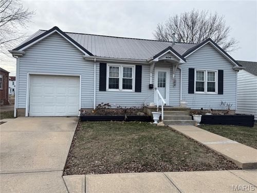 406 E Washington Ave, Owensville, MO, 65066-1413 | Card Image