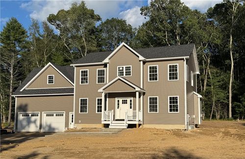 11 Harmony Ln, Exeter, RI, 02822-1400 | Card Image