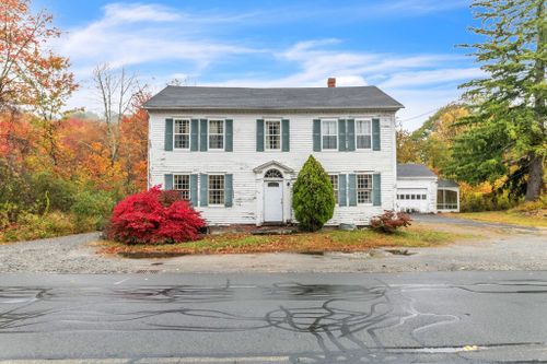 614 Main Rd, Granville, MA, 01034-9795 | Card Image