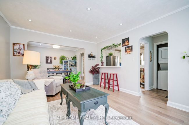 221 St Lawrence St, House other with 4 bedrooms, 3 bathrooms and 3 parking in Whitby ON | Image 8