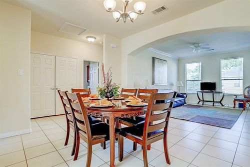 5-2078 Laverne St, Houston, TX, 77080-6754 | Card Image