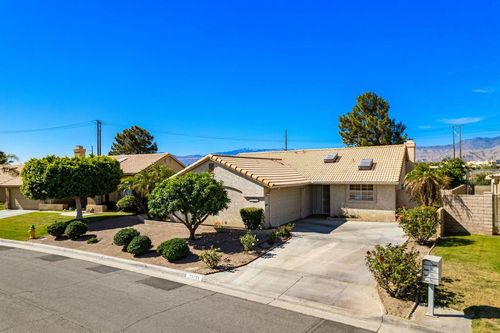 73751 White Sands Dr, Thousand Palms, CA, 92276-4401 | Card Image