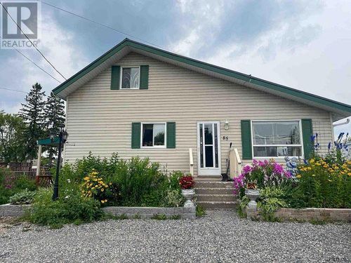 85 Station St, North Cobalt, ON, P0J1R0 | Card Image