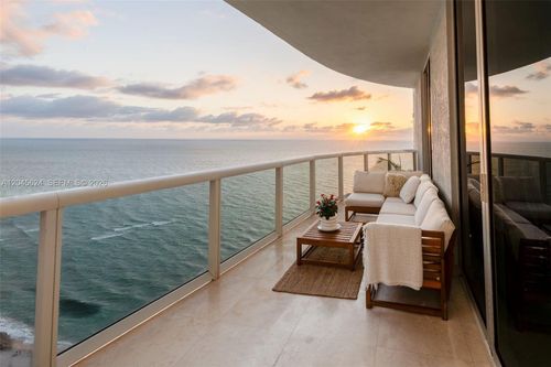 2502-15901 Collins Ave, Sunny Isles Beach, FL, 33160-4719 | Card Image