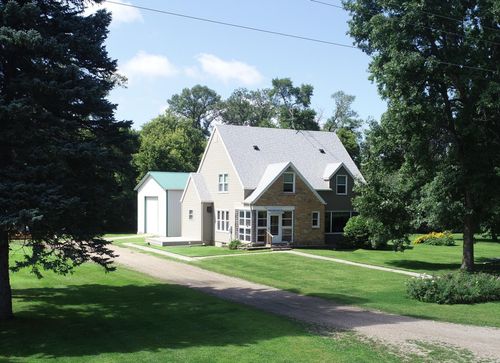 18685 State Highway 79, Elbow Lake, MN, 56531-9100 | Card Image