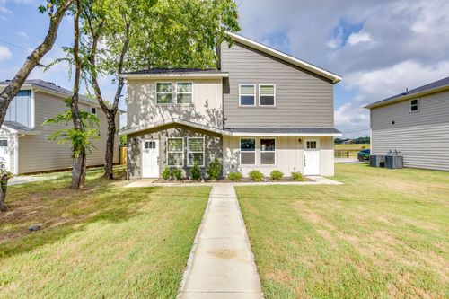 933 River Rd, Fort Worth, TX, 76114-2428 | Card Image