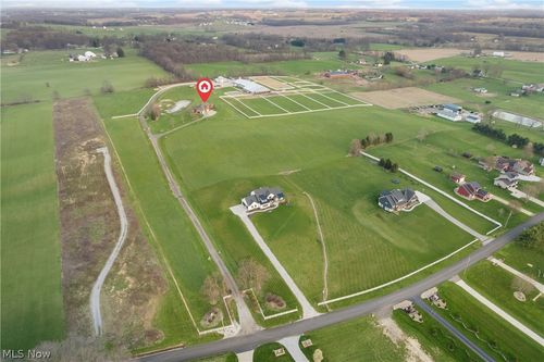 10366 Immel St Ne, Canton, OH, 44721-1107 | Card Image